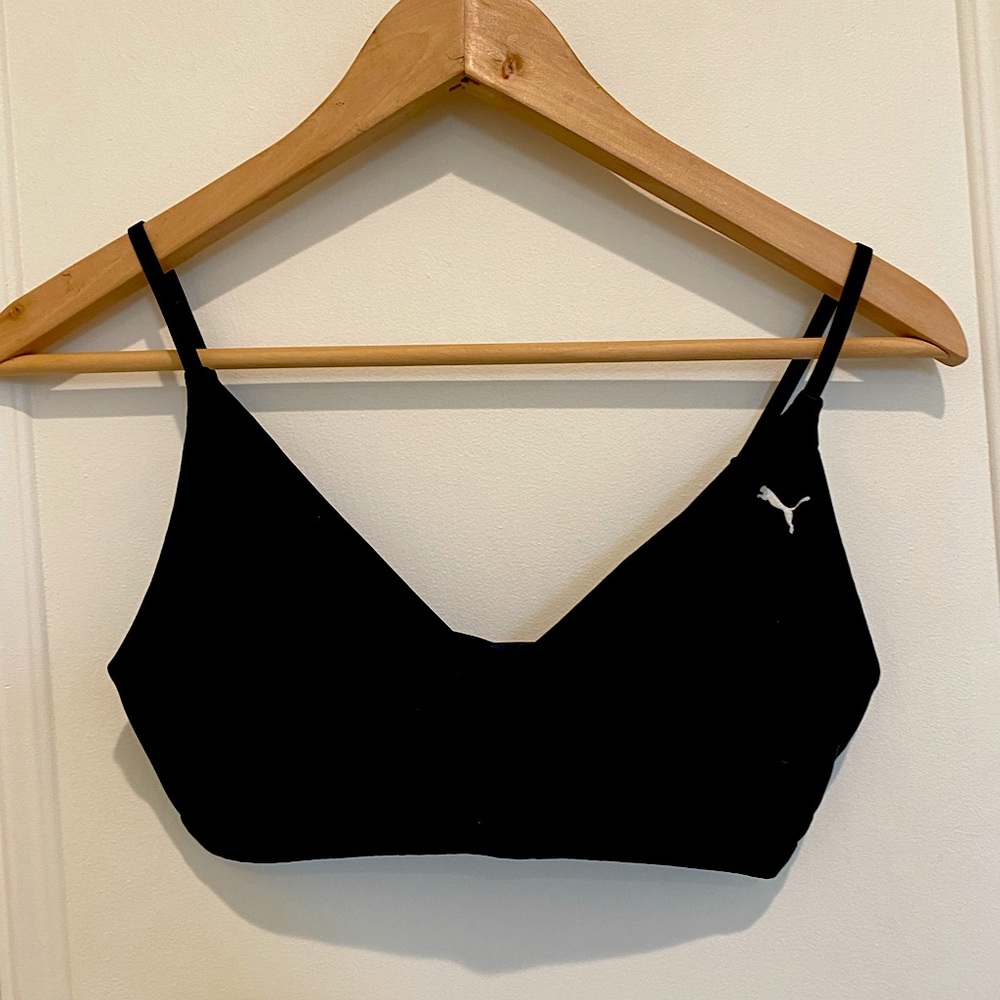 Puma Dance Jacquard Sports Bra In Black SMALL